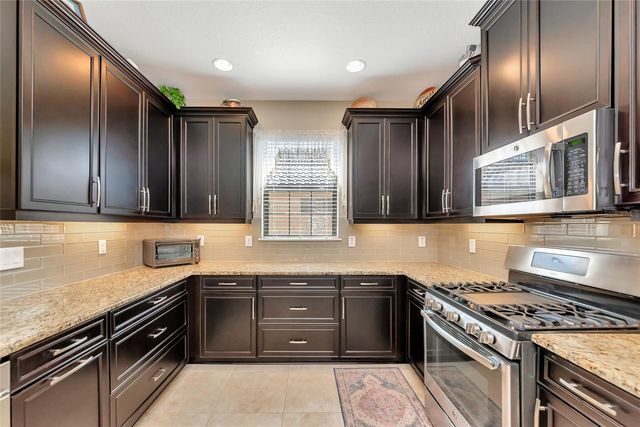 10441 HIGHLAND PARK PLACE, Palmetto, FL 34221