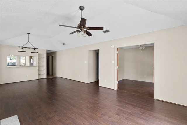6508 Fairview Drive, Watauga, TX 76148