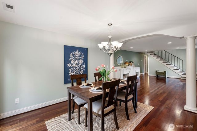 8180 NE West Port Madison Road, Bainbridge Island, WA 98110