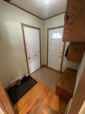 445 Franklin Street SW, Hutchinson, MN 55350