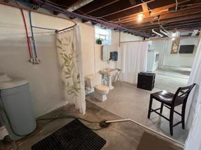 445 Franklin Street SW, Hutchinson, MN 55350