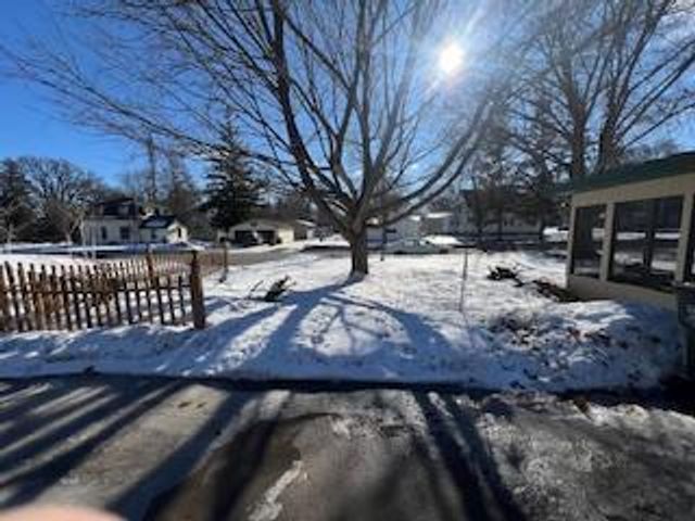 445 Franklin Street SW, Hutchinson, MN 55350