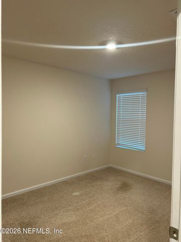 911 CAPITOL Parkway, Jacksonville, FL 32218