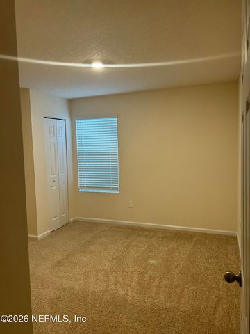 911 CAPITOL Parkway, Jacksonville, FL 32218