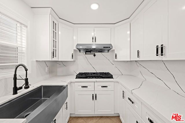 29 Yawl Street A, Marina Del Rey, CA 90292