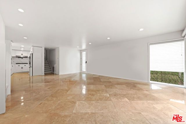 29 Yawl Street A, Marina Del Rey, CA 90292