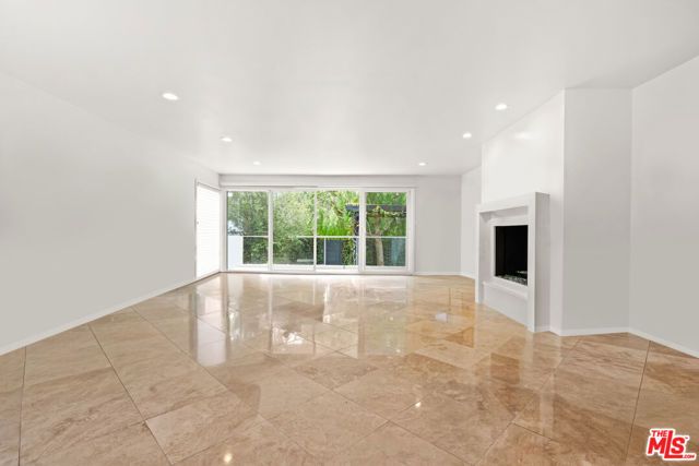 29 Yawl Street A, Marina Del Rey, CA 90292