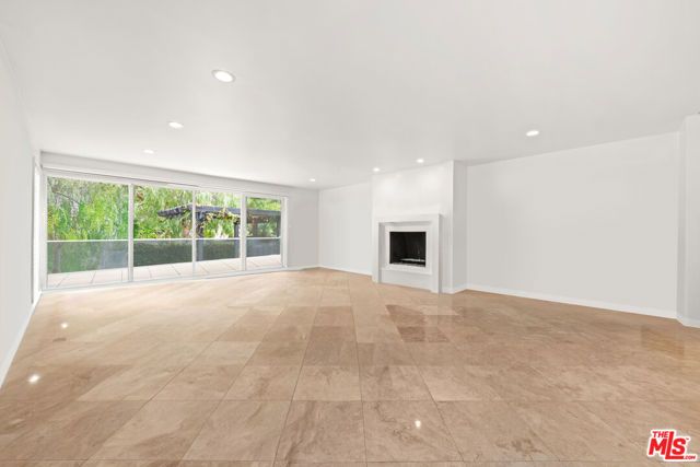29 Yawl Street A, Marina Del Rey, CA 90292
