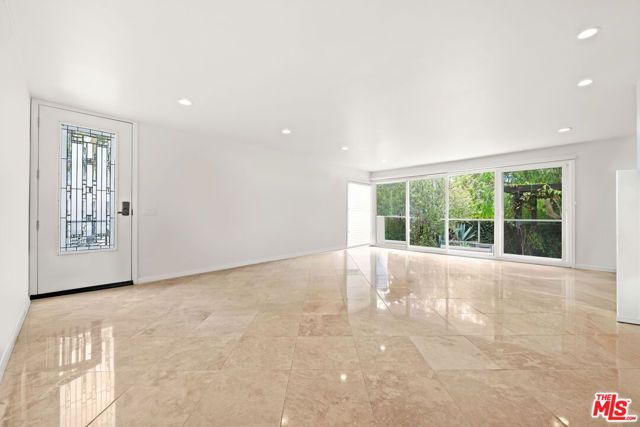 29 Yawl Street A, Marina Del Rey, CA 90292