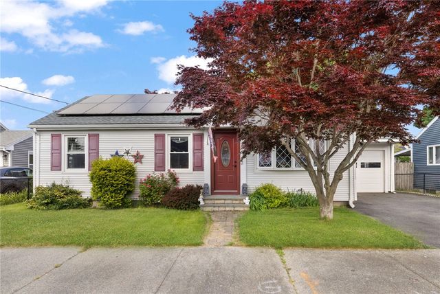 22 Mayfield Street, Pawtucket, RI 02861