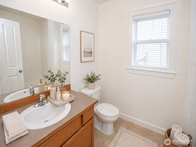 784 Ebbets Drive SW, Tumwater, WA 98512