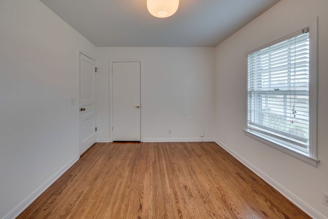 514 Continental Dr, Nashville, TN 37209