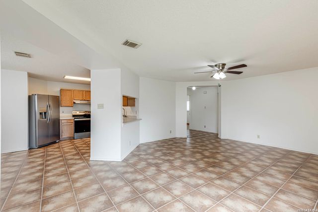 7039 Mary Todd, San Antonio, TX 78240