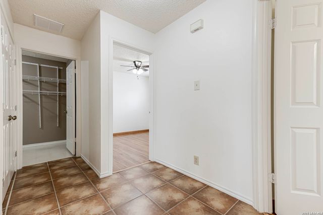 7039 Mary Todd, San Antonio, TX 78240