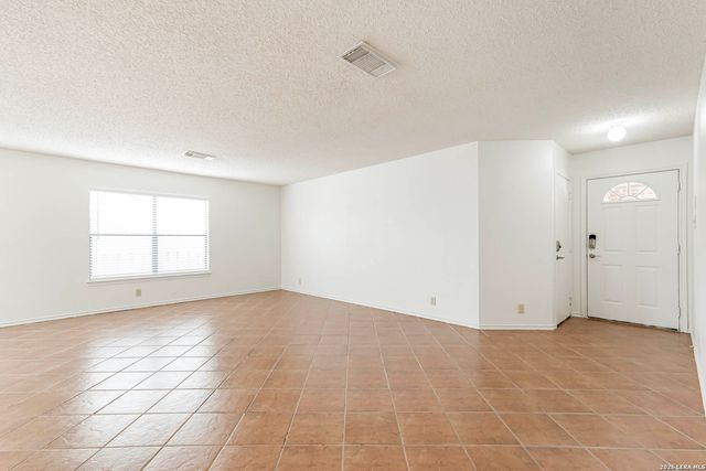 7039 Mary Todd, San Antonio, TX 78240