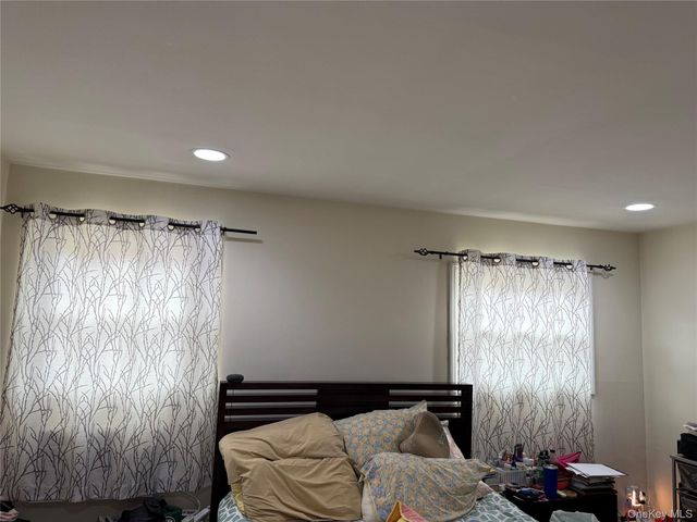 1633 Canarsie Road, Brooklyn, NY 11236