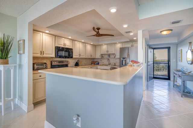 10410 S Ocean Drive 406, Jensen Beach, FL 34957