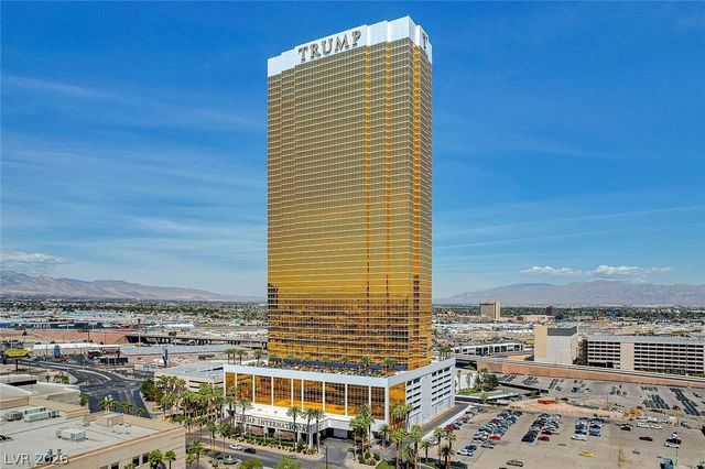 2000 North Fashion Show Drive 4900, Las Vegas, NV 89109