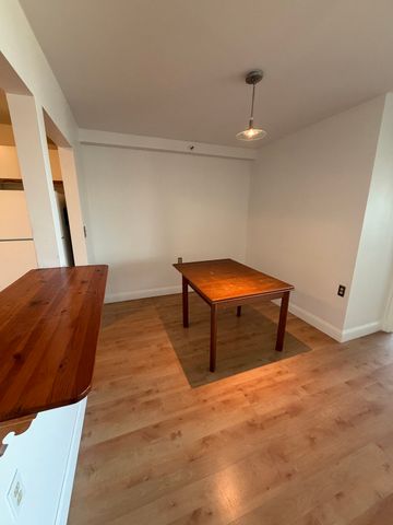 100 Cove Way 405, Quincy, MA 02169