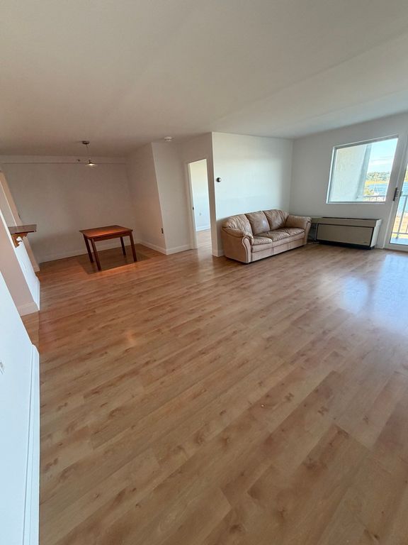 100 Cove Way 405, Quincy, MA 02169