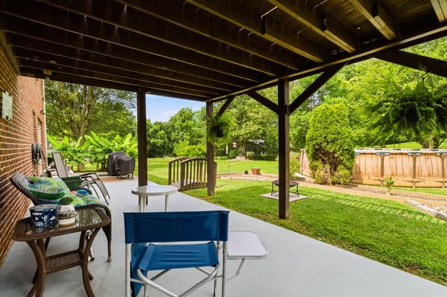 1162 Ferry Road, Somerset, KY 42503