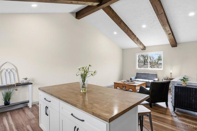 4982 Bell Avenue, Cincinnati, OH 45242