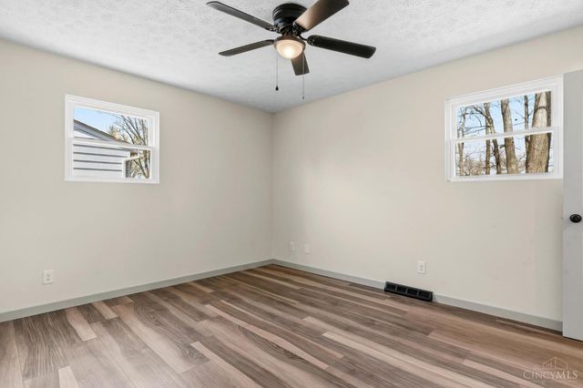 4982 Bell Avenue, Cincinnati, OH 45242