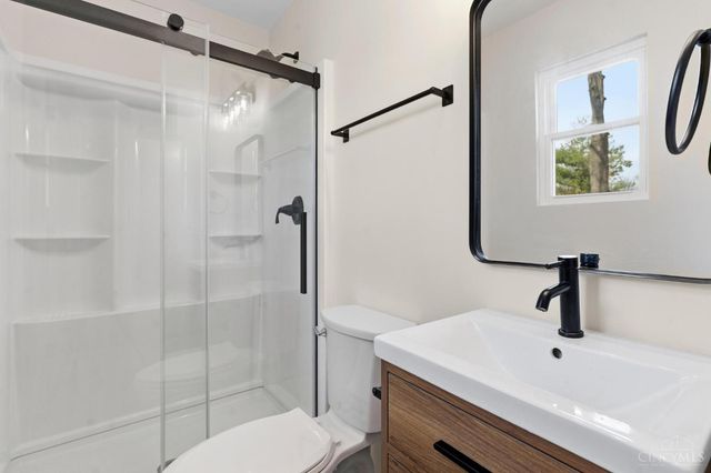 4982 Bell Avenue, Cincinnati, OH 45242