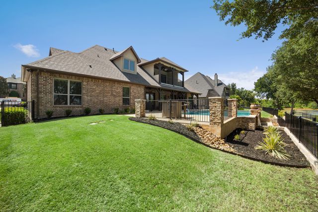 167 Overlook Drive, Sunnyvale, TX 75182