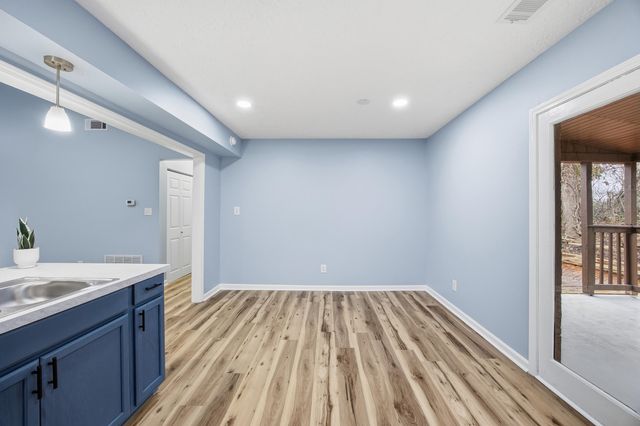 3200 Hunters Point Drive, Lexington, KY 40515