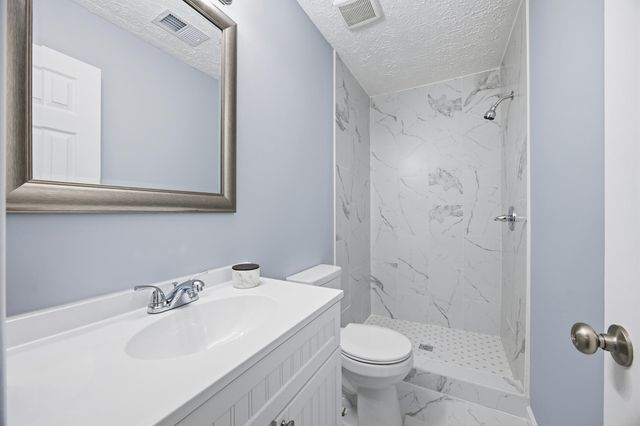 3200 Hunters Point Drive, Lexington, KY 40515