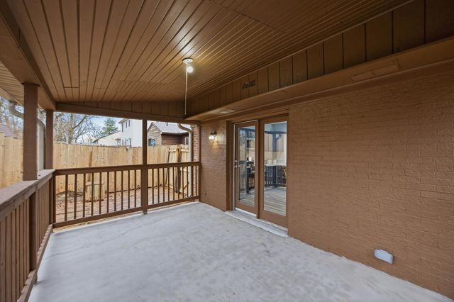 3200 Hunters Point Drive, Lexington, KY 40515