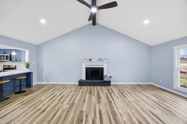 3200 Hunters Point Drive, Lexington, KY 40515