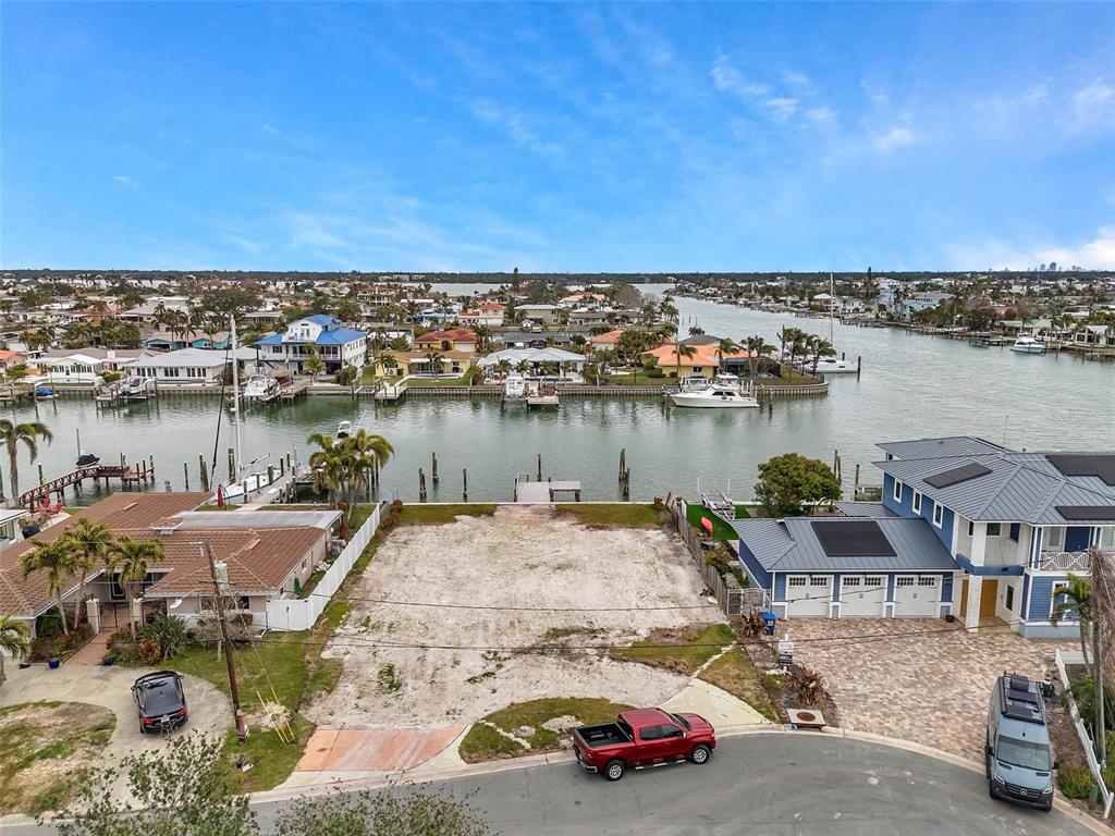 11655 4TH STREET E, Treasure Island, FL 33706
