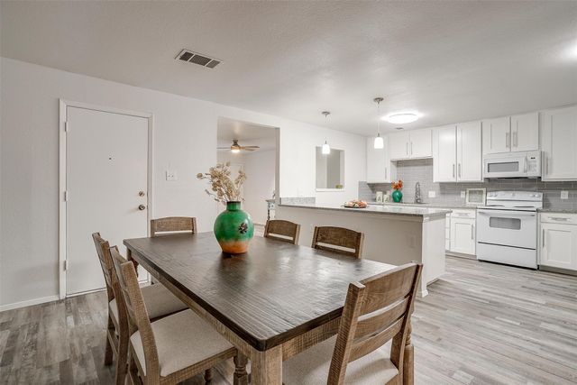 416 Owens Drive, Crowley, TX 76036