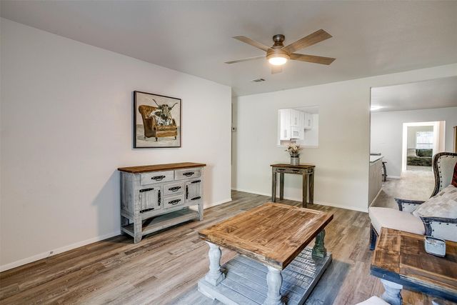 416 Owens Drive, Crowley, TX 76036