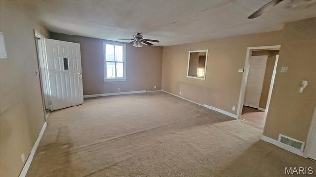 156 W Holden Avenue, St Louis, MO 63125