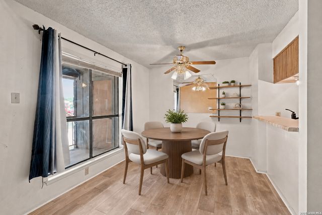 3843 Barrington St Apt 250M, San Antonio, TX 78217