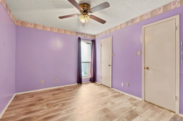 3843 Barrington St Apt 250M, San Antonio, TX 78217