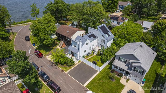 76 Woodland Drive, Keyport, NJ 07735
