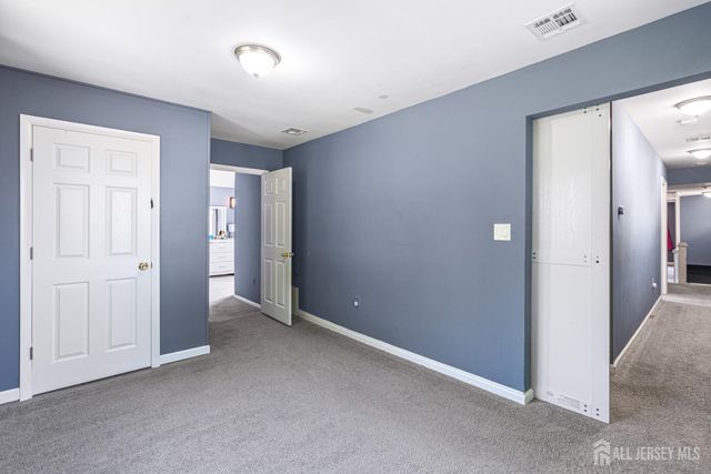 76 Woodland Drive, Keyport, NJ 07735