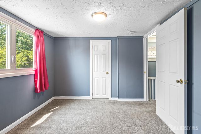 76 Woodland Drive, Keyport, NJ 07735