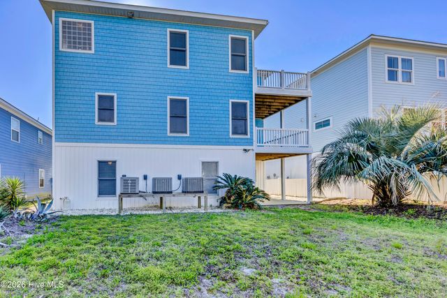 413 Fort Fisher Boulevard N, Kure Beach, NC 28449