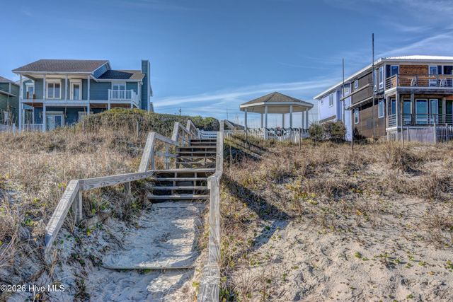 413 Fort Fisher Boulevard N, Kure Beach, NC 28449