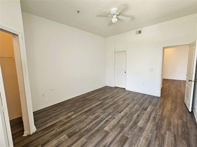 17112 CARRINGTON PARK DRIVE 935, Tampa, FL 33647