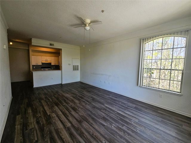 17112 CARRINGTON PARK DRIVE 935, Tampa, FL 33647