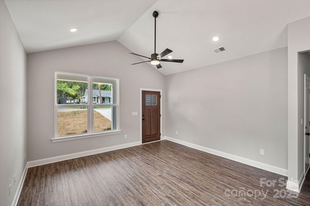 1615 Chambers Avenue, Kannapolis, NC 28083