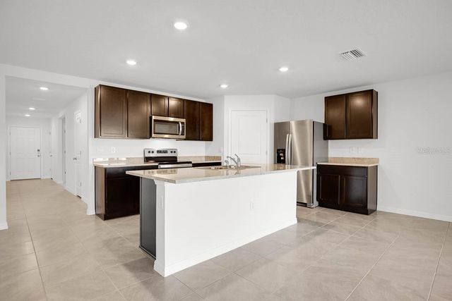 16530 WINDMILL FORGE PASS, Wimauma, FL 33598