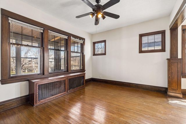 1746 Laurel Avenue, Saint Paul, MN 55104