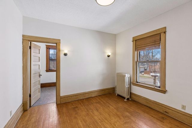 1746 Laurel Avenue, Saint Paul, MN 55104